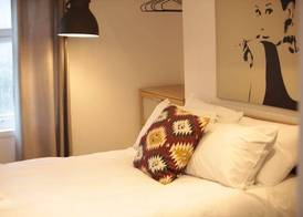 Bright Apartment 4