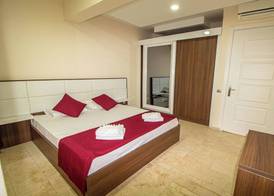 Zehra Hotel 5