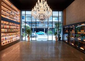 White Palace Bangkok 4