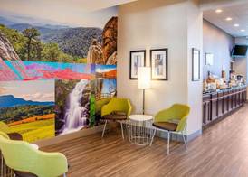 Clarion Pointe Harrisonburg 5