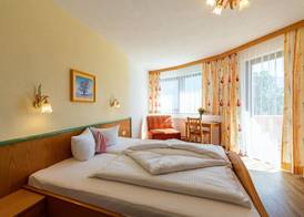 Hotel Garni Romantik 3
