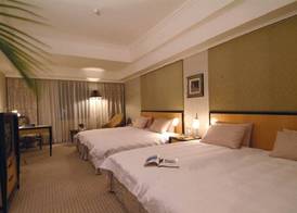 Lees Hotel 3