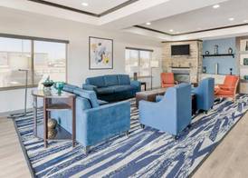 Comfort Suites Pecos 5