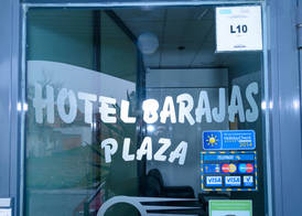 Hotel Barajas Plaza 4