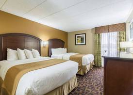 Quality Inn & Suites Arden Hills - Saint Paul North 5