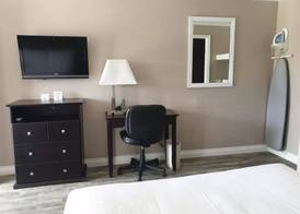 Lotus of Lompoc - A Great Hospitality Inn 5