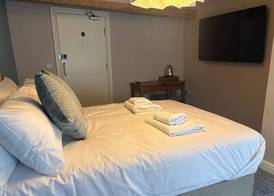 Oak House Hotel 3