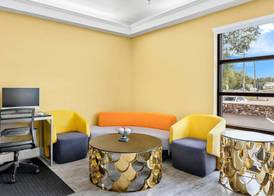 Days Inn by Wyndham Salem 3