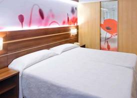 KAKTUS Hotel Volga 4