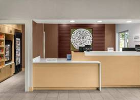 Fairfield Inn & Suites Saginaw 2