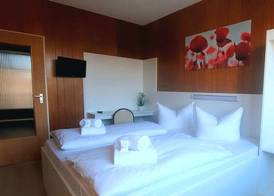 Central-Hotel Tegel 4