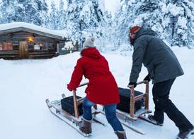 Kakslauttanen Arctic Resort - Igloos and Chalets 5