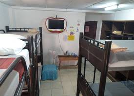 The Red Hut Inn 3