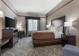 Best Western Limestone Inn and Suites 5