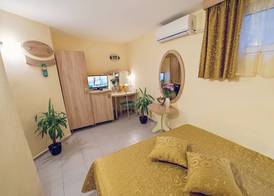 Hotel Color 2