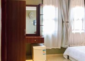 Pavillion Hotel 5