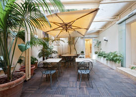 Hotel White 3