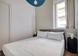 Modern 1-Bedroom Flat in Central Milan 3