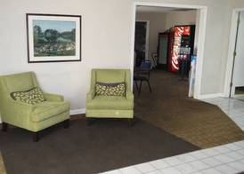 Travelodge by Wyndham Richmond Kentucky 3