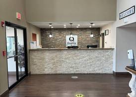 Quality Inn & Suites Pine Bluff 3