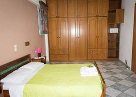 Villa Spiros II Apartments & Studios 50m From Center 300m From Laganas Beach Ideal For Families And Groups 2