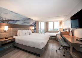 Coast Bastion Hotel 5