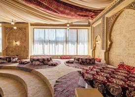 Alladin Capsule Hotel 4