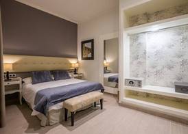 Welldone Cathedral Suites 4