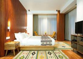Overland Hotel 5