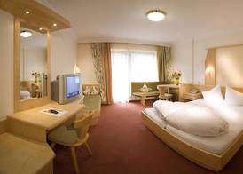 Superior Hotel Persal 5