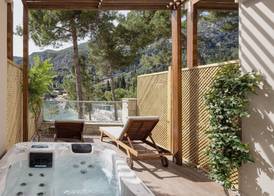 Akrotiri Beach Resort & Spa - Adult Friendly 5