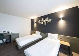 Hotel Cortina 5