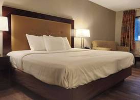 Econo Lodge Inn & Suites Warsaw 5
