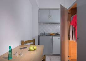 Lovely Studio in the City Center 2