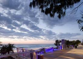 Chateau Beachside Resort 4