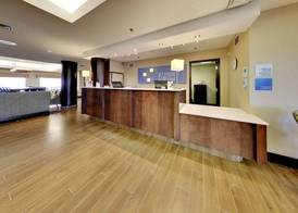 Holiday Inn Express & Suites EDMONTON-INTERNATIONAL AIRPORT by IHG 2