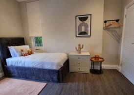 The Ivy Apartments 5
