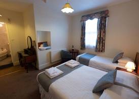 Royal Lion Hotel 5