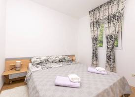 Apartment Petea 5