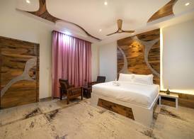 SR Jungle Resort 4