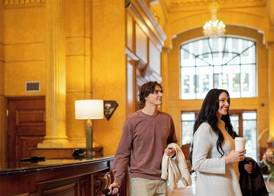 Hotel Le Soleil by Executive Hotels 5