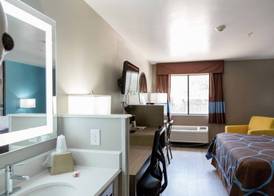 Super 8 by Wyndham Waxahachie TX 4