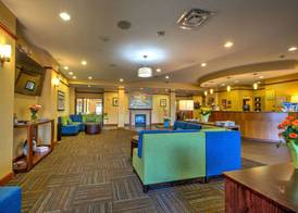 Comfort Suites Urbana Champaign, University Area 5