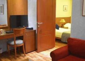 Ceasars Park Hotel 4