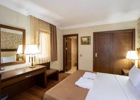 Latanya Park Resort 4