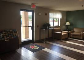 Super 8 by Wyndham Richmond Midlothian Turnpike 2