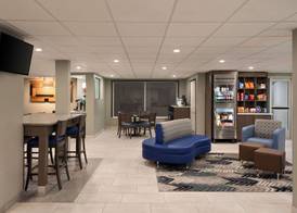 AmericInn by Wyndham Dodgeville 4