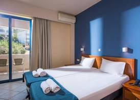 Eleni Beach Hotel 3
