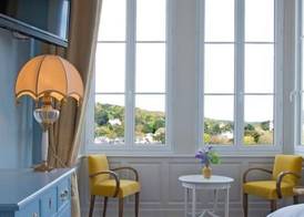 Castel De La Terrasse 3