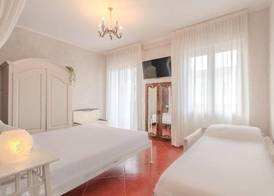Suites Train Station Mestre 5
